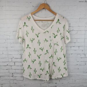 AWAKE IVORY WITH GREEN CACTUS PRINT V NECK SHORT SLEEVE SLEEP SHIRT SIZE SMALL